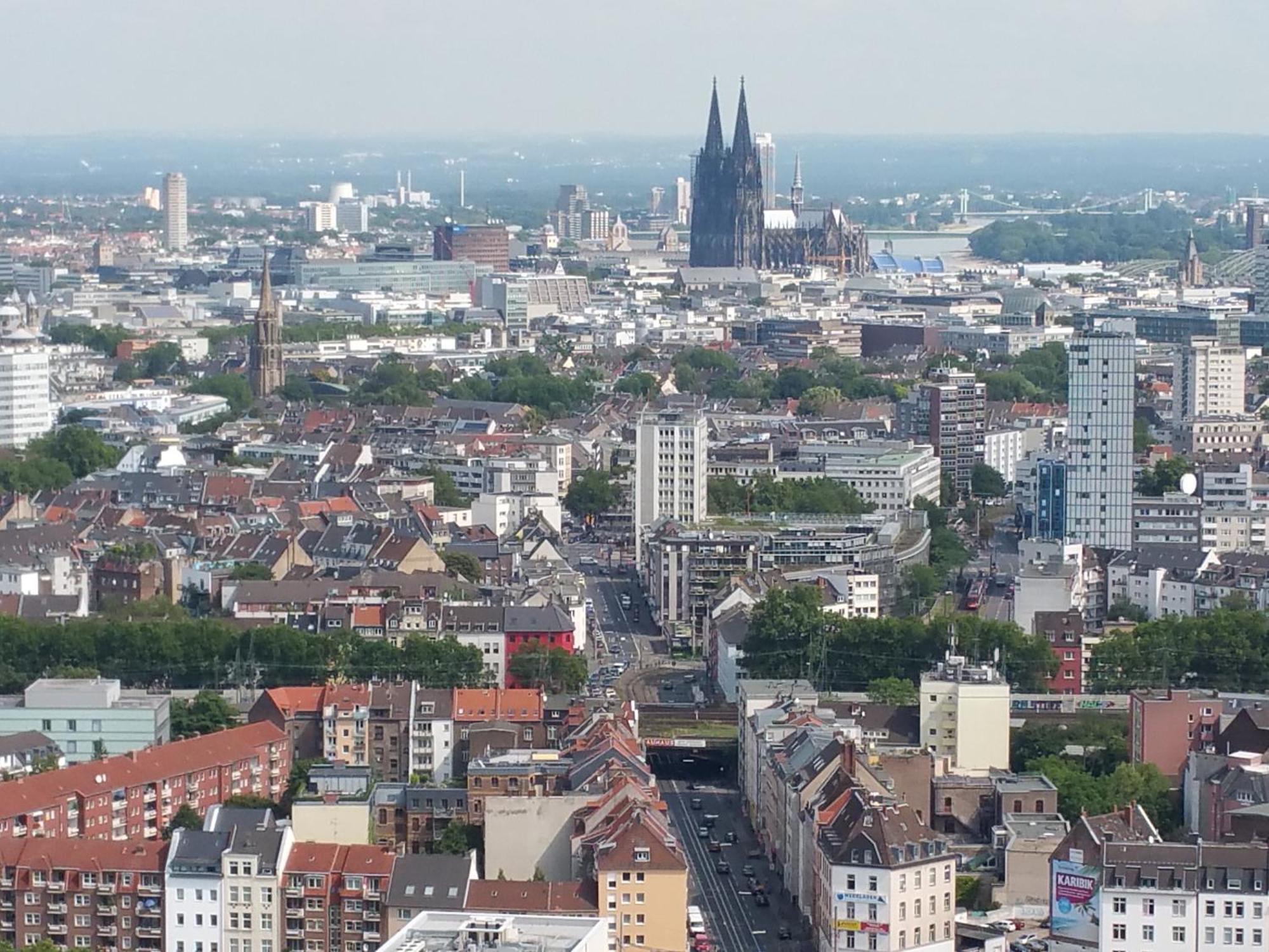 Design Sleepy Cologne Aparthotel Exterior foto